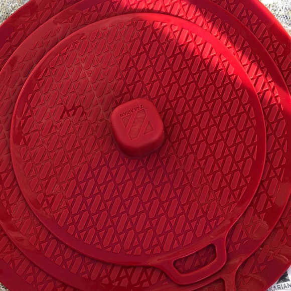 Other - Three piece silicone lid set